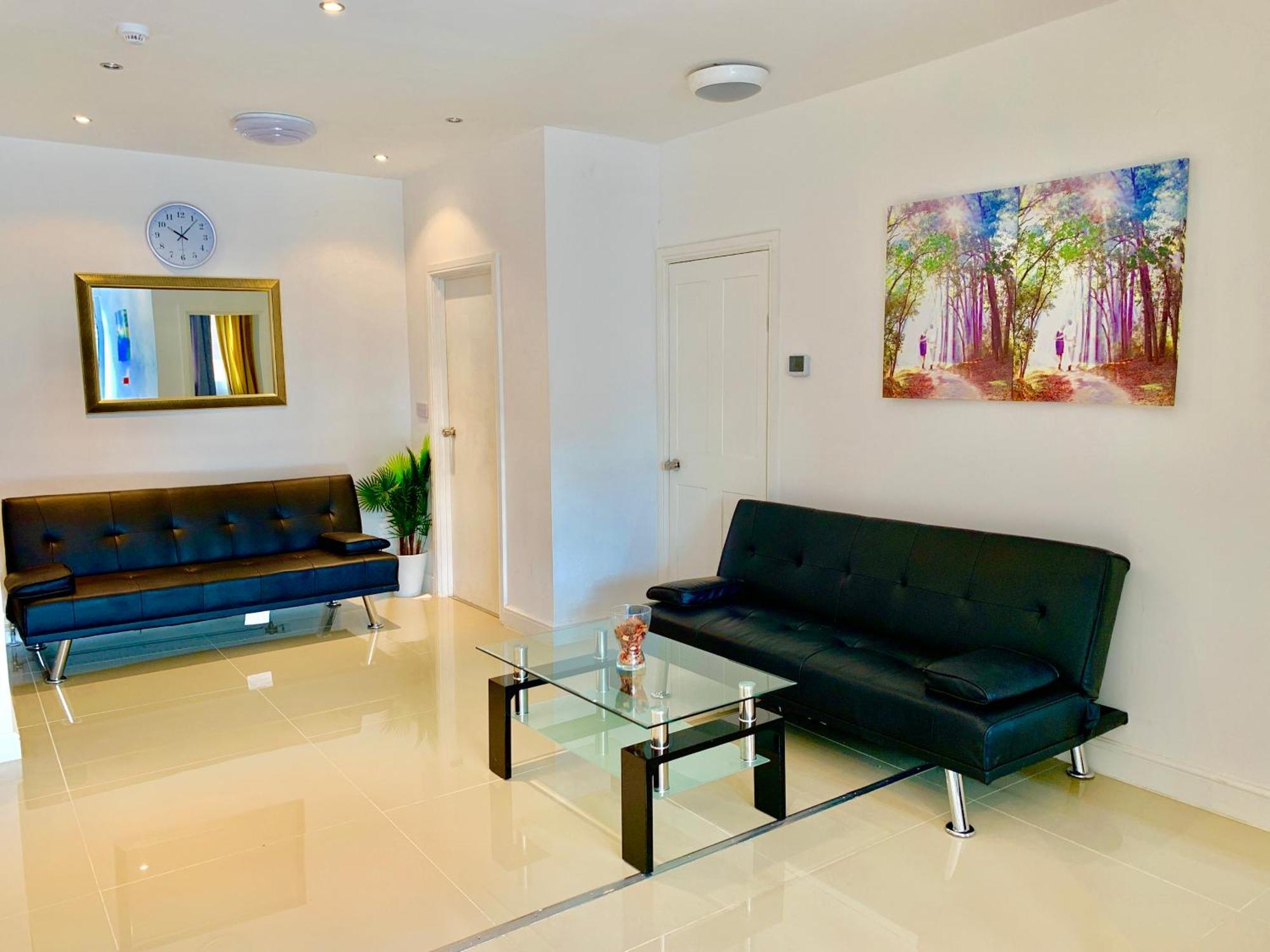 London Studio Apartments, Private Bathrooms And Parking Ilford Exterior photo