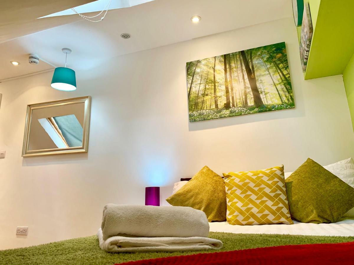 London Studio Apartments, Private Bathrooms And Parking Ilford Exterior photo